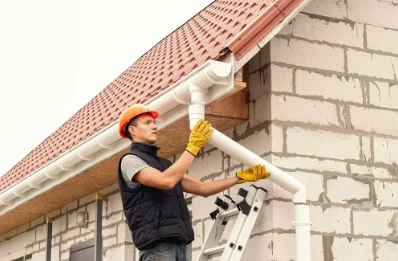 Pose et remplacement de gouttières au Pla