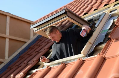 Pose de fenêtres de toit Velux au Pla